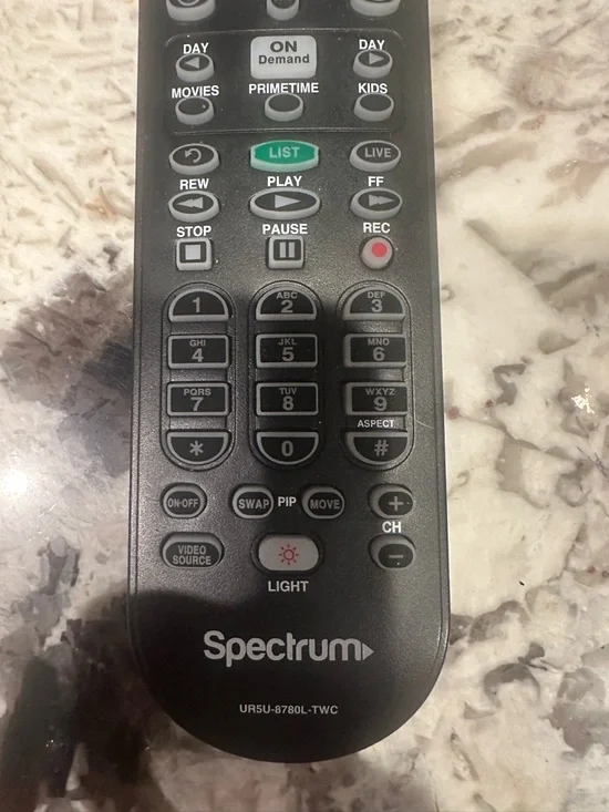 Remote - Picture 3 of 9